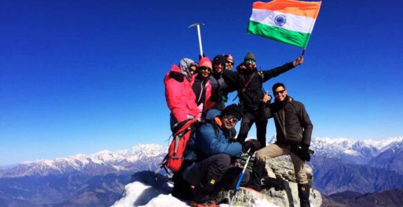 Pangarchulla Peak Trek – A Complete Guide to the Himalaya