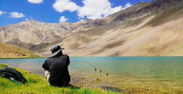 Chandratal Lake with Complete Guide