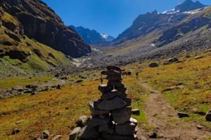 Hampta Pass Trek – The Complete Guide to Himachal